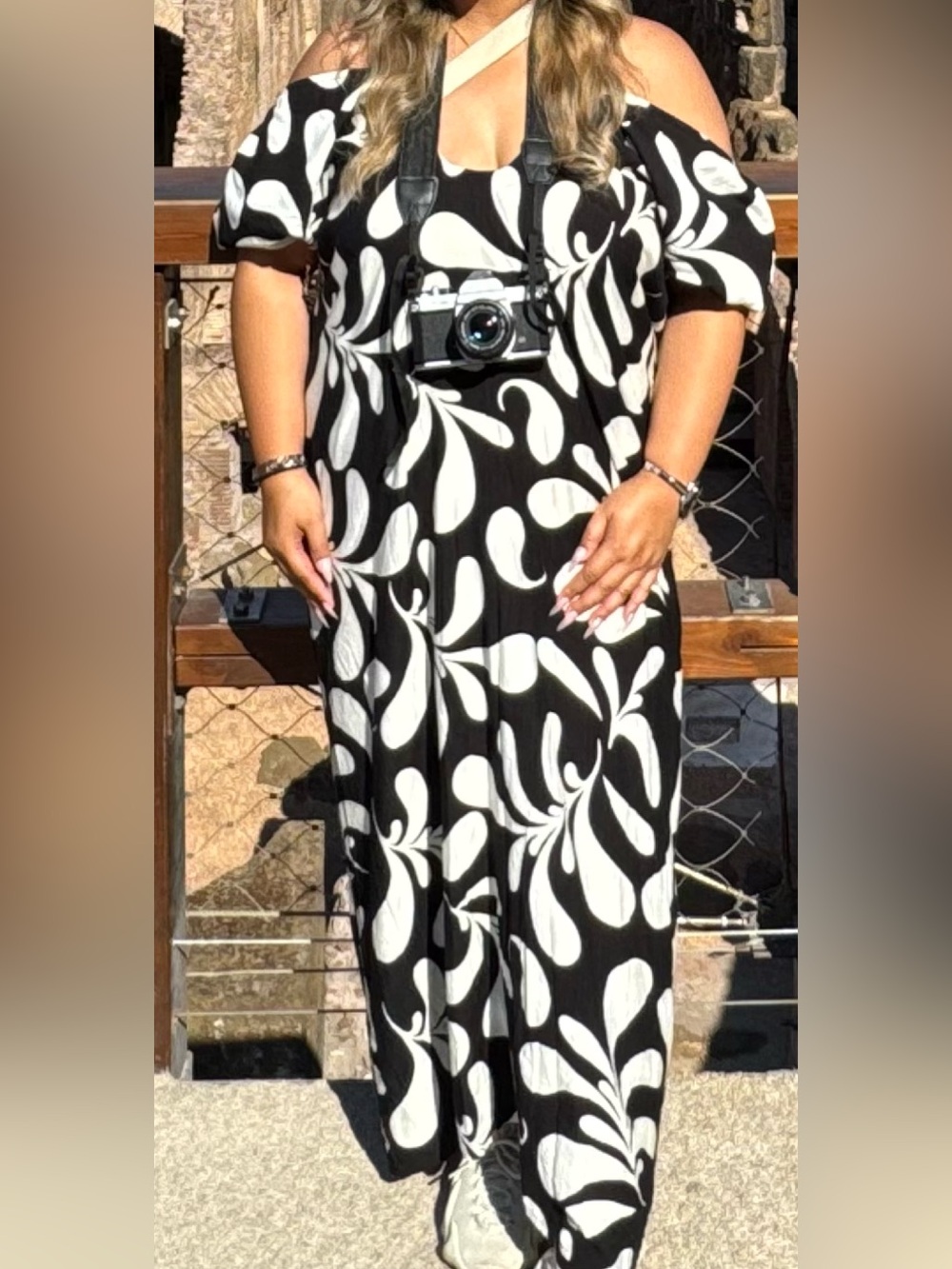 Black and White Off Shoulder Maxi Dress - women XL